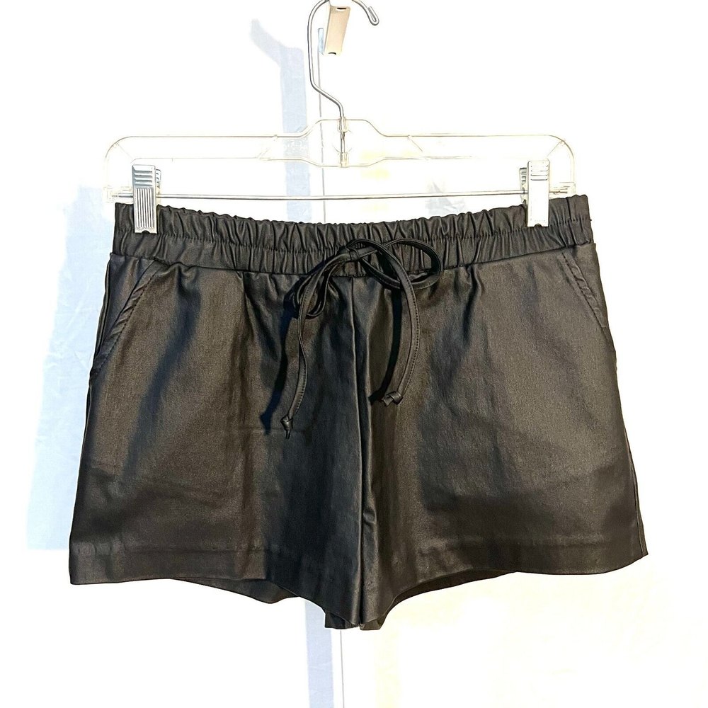 LULUS Womens M Shorts Black Dressy Elastic waist Coated Fabric Pockets